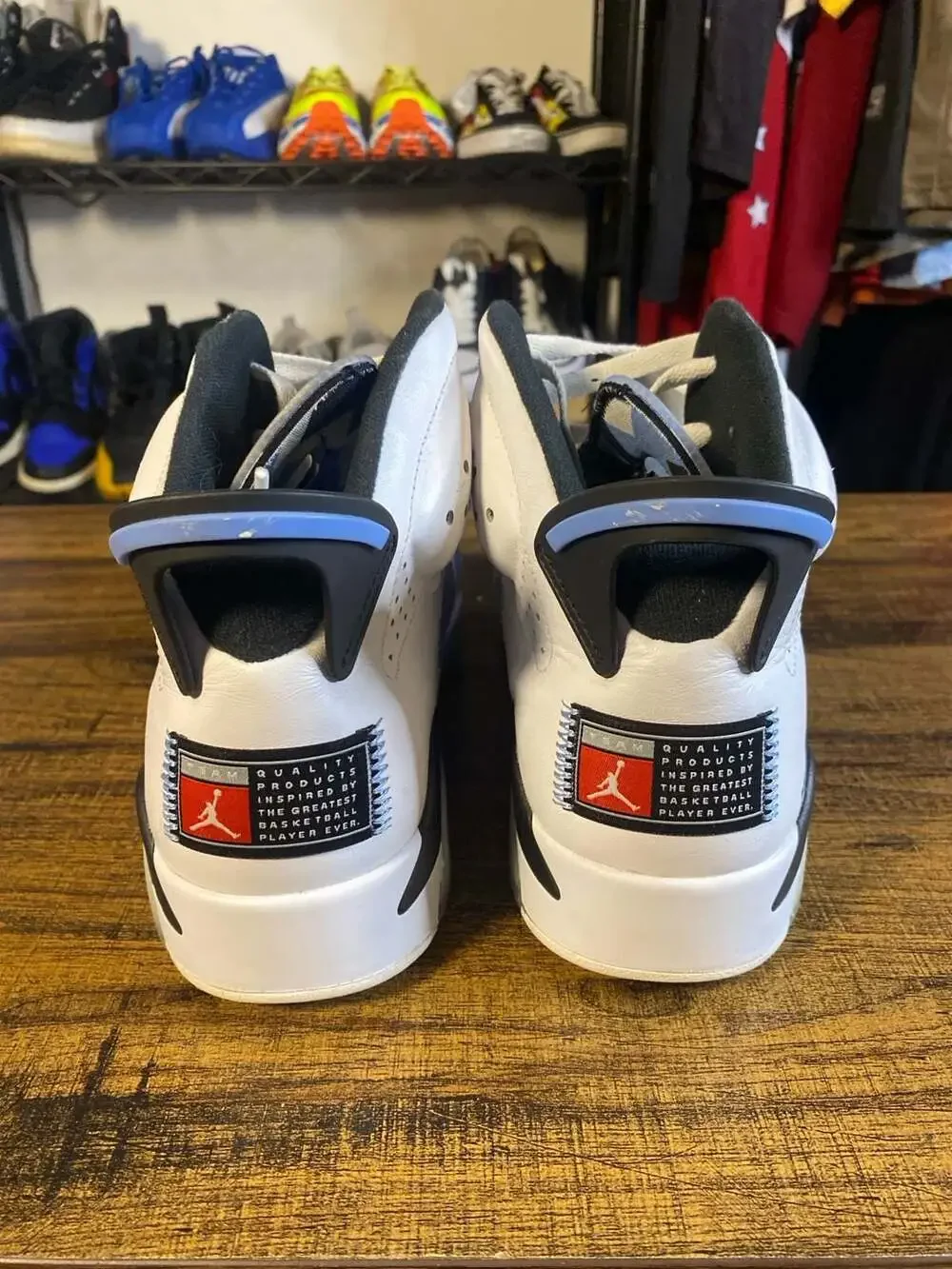 Air Jordan 6 Retro UNC University Blue